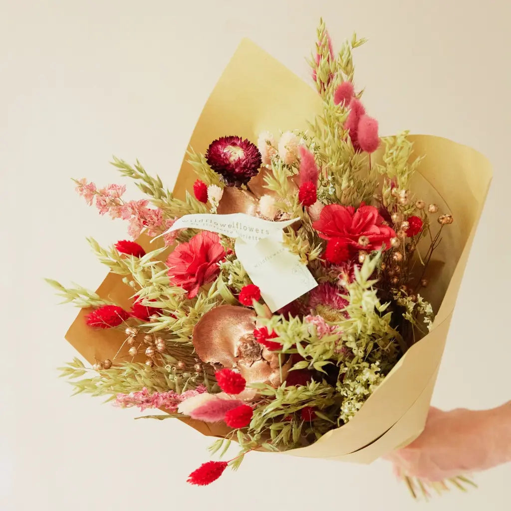 Dried Flowers - Classic Bouquet - Red Allure